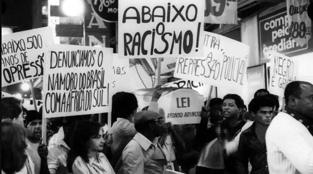 Movimento Negro Unificado: resistência, conquistas e legado no Brasil